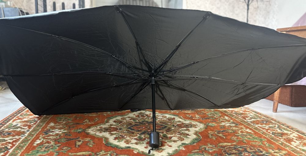 Сонцезахисна парасолька для авто