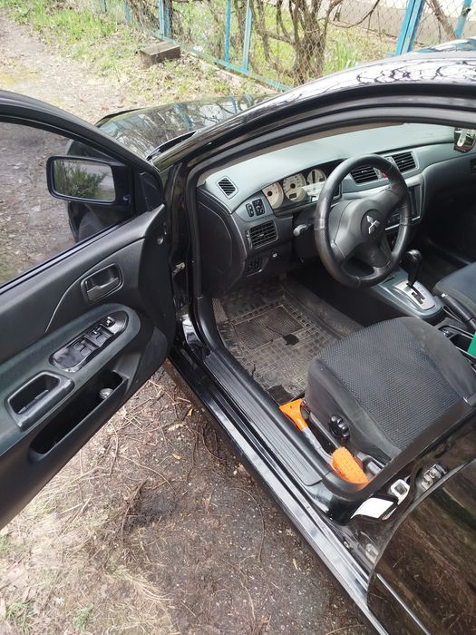 Mitsubishi Lancer 9