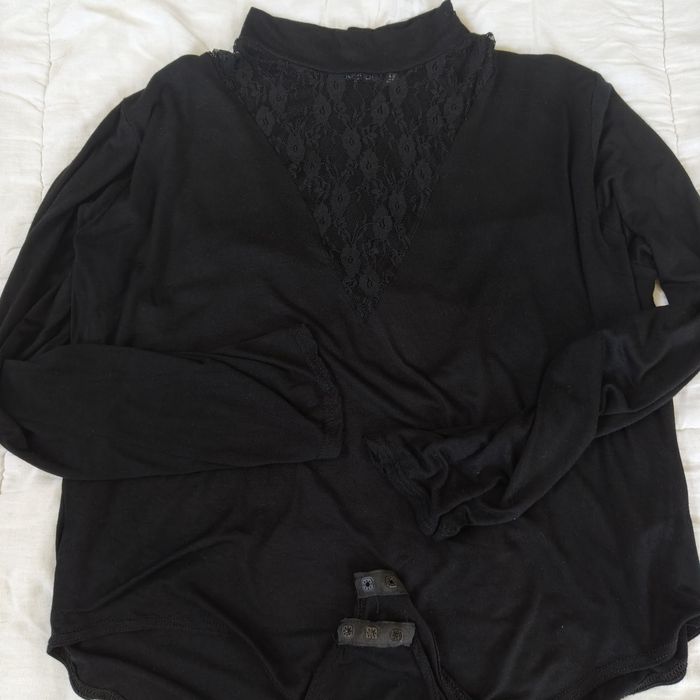 Боді з мереживом Boohoo