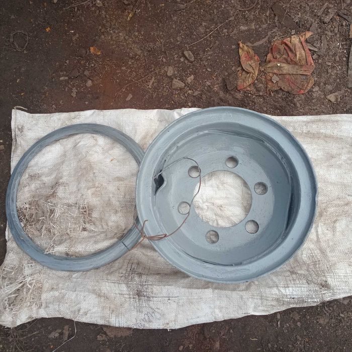 Диск на львівський навантажувач. причіп.