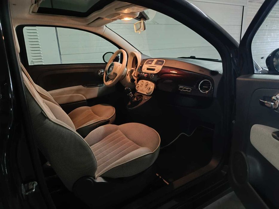 Carro muito económico em excelente estado