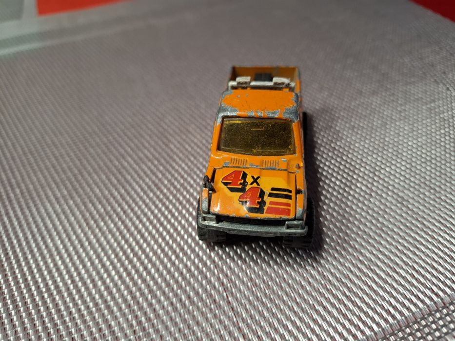 Majorette 4x4 toyota pick-up model samochodu