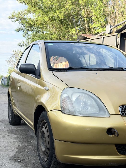 Toyota Yaris 1.0 2001