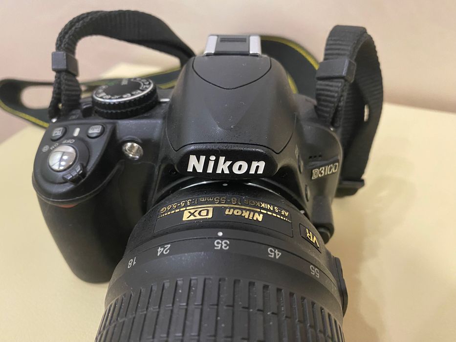 Дзеркалка Nikon D3100 + новий акум, 18-55 mm