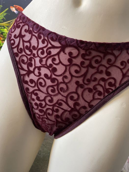 Stringi fiolet r. M,L (291)