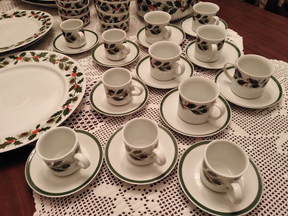 Serviço de Porcelana Spal com Motivos de Natal