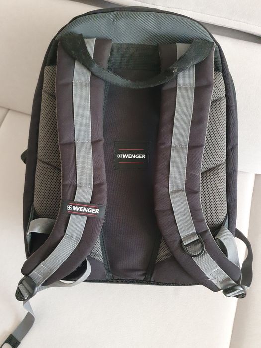 Nowy plecak Wegner Legacy 16 czarny na laptopa