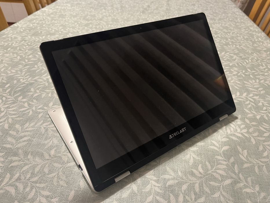 Notebook (Portatil/Tablet) -  Teclast F6 Pro