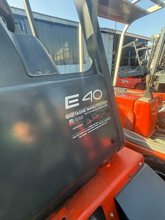 części wózek widłowy elektryczny LINDE E40 E50 388 seria rozdzielacz