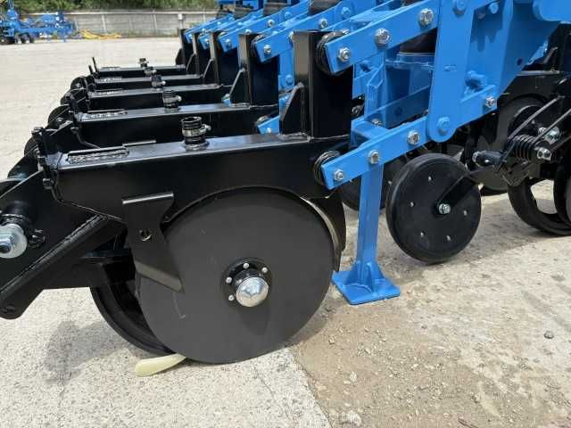 Сеялка пнематическая зерновая Ремсинтез СІЧ-6 PRO No-Till (Ноу-Тилл)