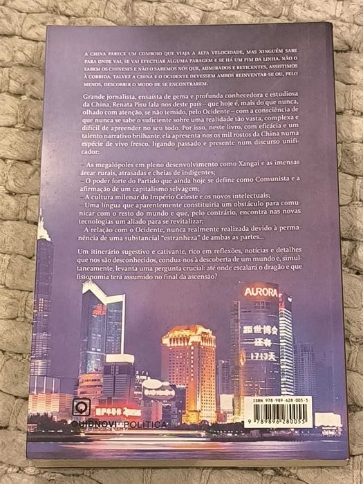 Livro "China - A Escalada do Dragão" de Renata Pisu