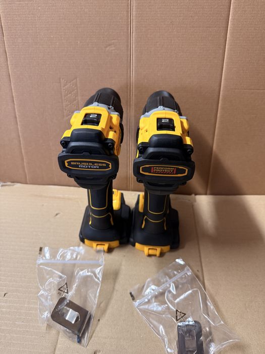 Безщітковий ударний шуруповерт DeWalt DCD805/DCD806