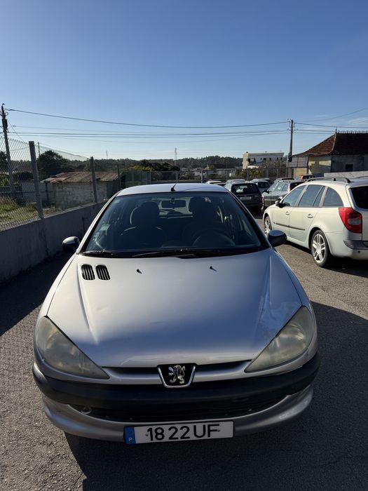 Peugeot 1.4i 75CV AC