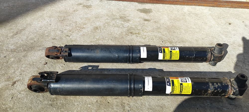 Стійки    ACURA MDX 2006-2012р