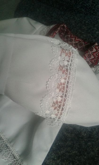 Вишивка для дівчинки гарненька