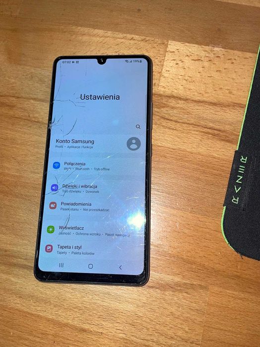 Samsung Galaxy A42 5G - Sprawny, pęknięta szybka (działa dotyk)