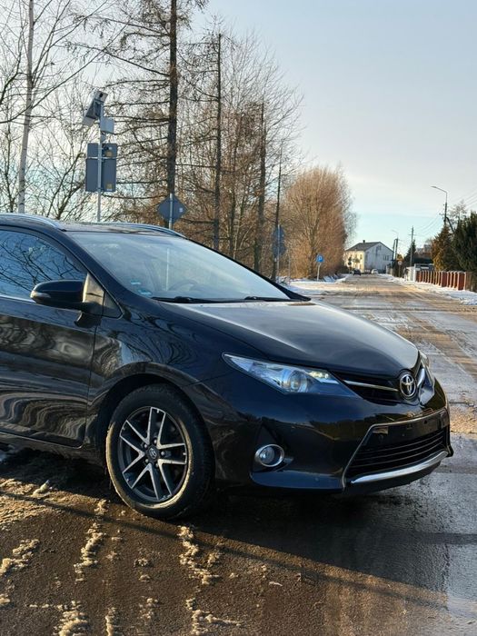 Toyota Auris 2.0 diesel .Super stan