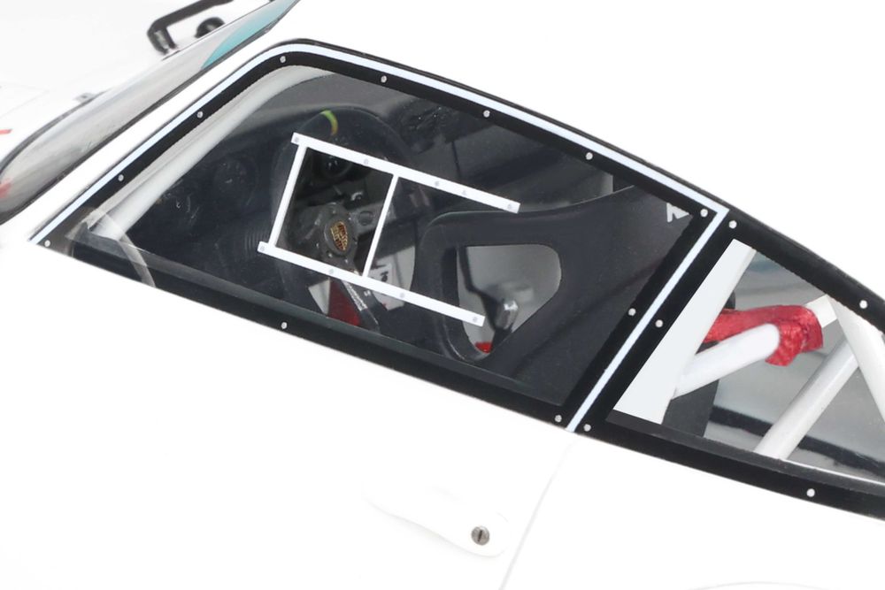 1:18 GT Spirit Porsche 911 (993) GT2 Evo 1995 grand prix white GT532