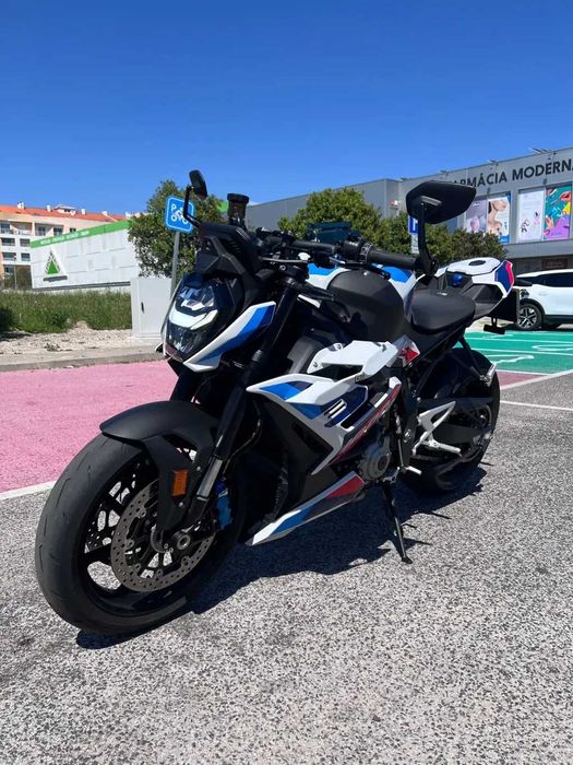 BMW M 1000 R, 210cv