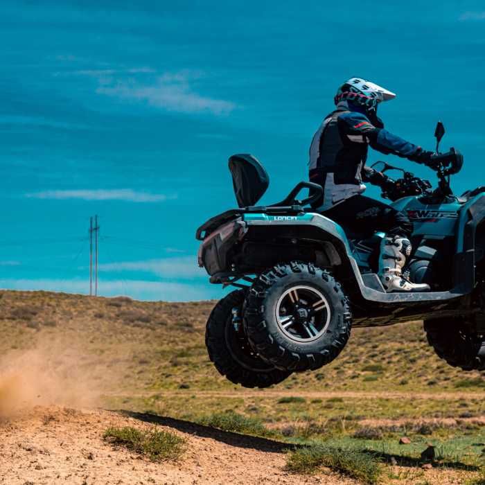 Moto 4 Loncin XWOLF 700L (NOVA) C/Reboque **Campanha Especial**