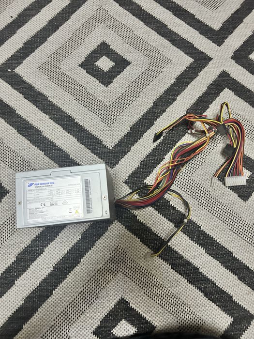 Блок живлення FSP350-60HHN