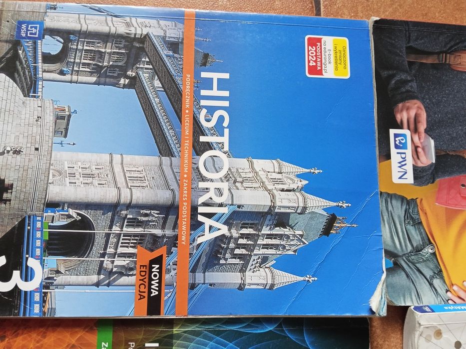 Zestaw książek 3 liceum i technikum