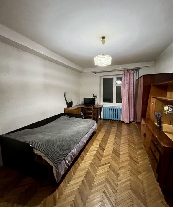 Продається 2-к, 3/5, 40,5 м2, прсп Леся Курбаса 9-Е