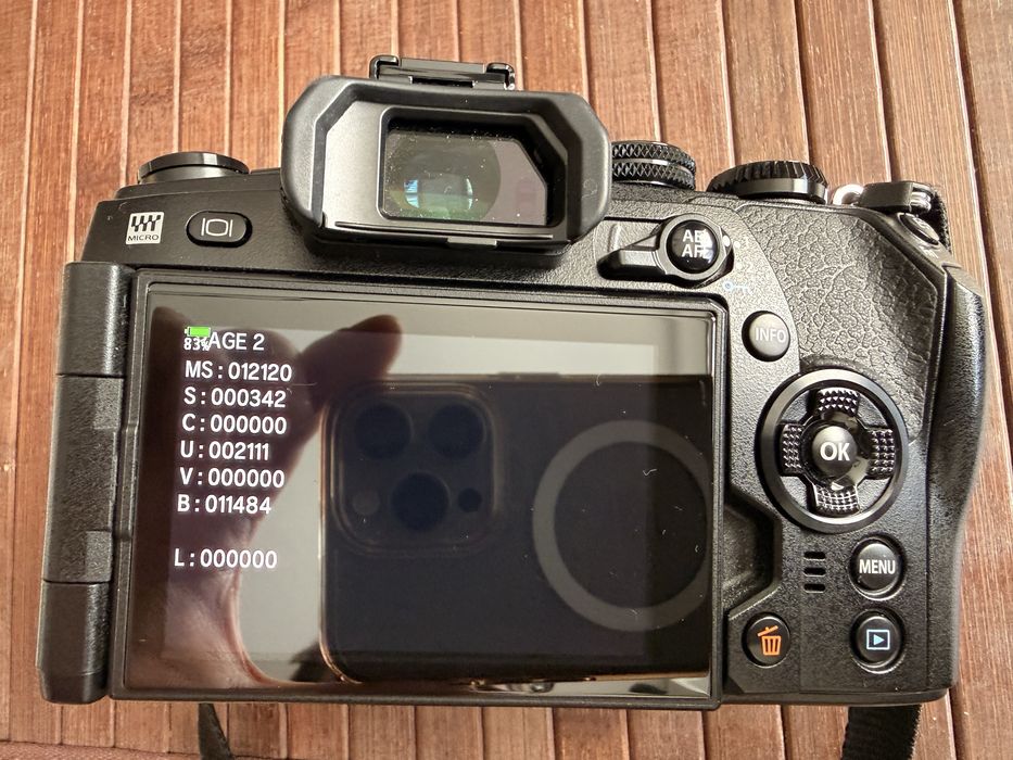 Aparat Olympus OM-D EM 1 Mark II  - idealny stan