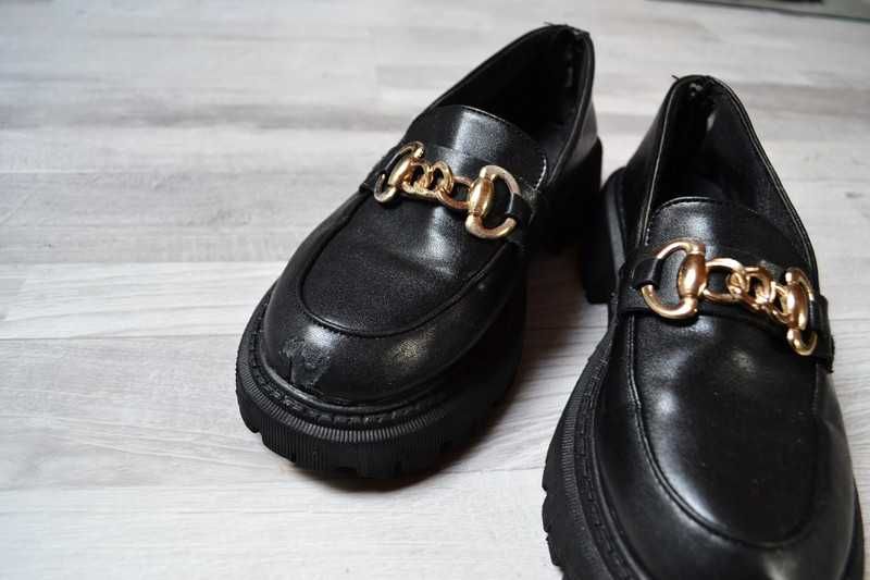 Czarne buty mokasyny na platformie loafersy oksfordy 39 creepersy