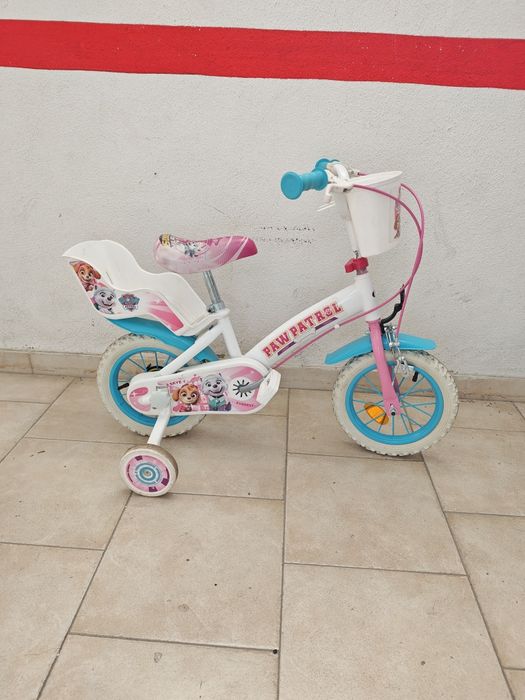 Bicicleta infantil menina