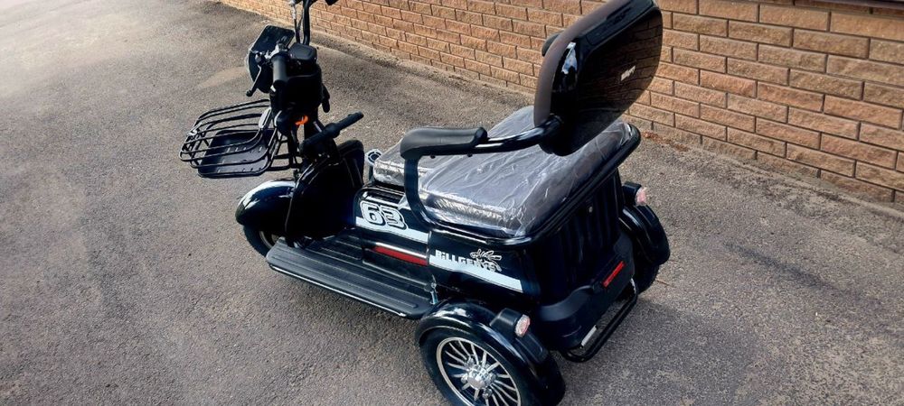 Електричний трицикл