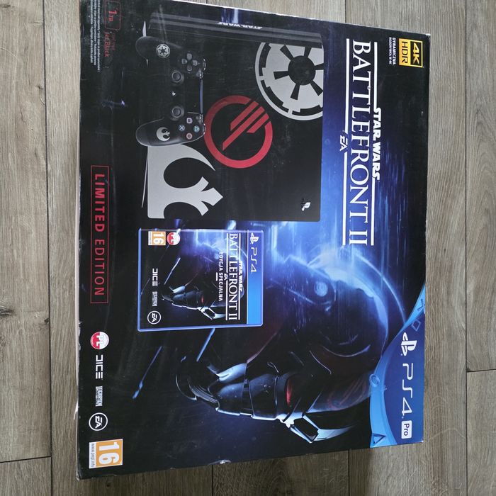 PS 4 Pro STAR WARS Edition