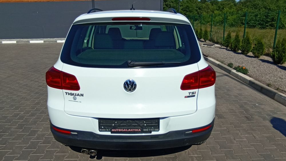 Volkswagen Tiguan автомат