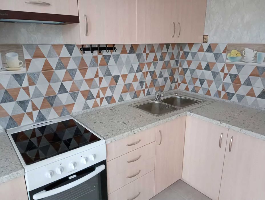 Продам 1к. квартиру з євроремонтом в ЖК "LaLaLand", Берковецька 6б.