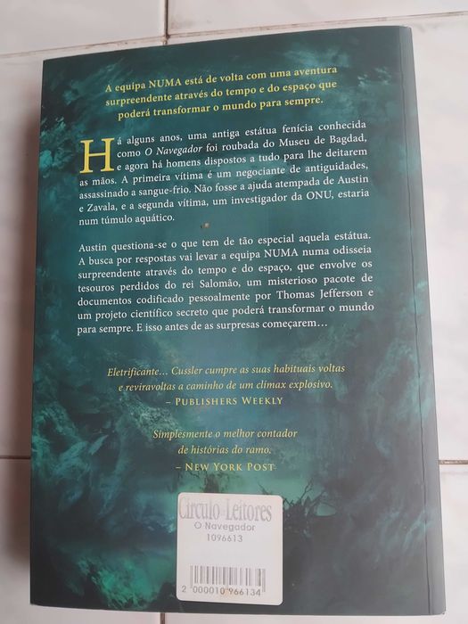 1 Livro de Aventura de Clive Cussler + Paul Kemprecos - O NAVCEGADOR