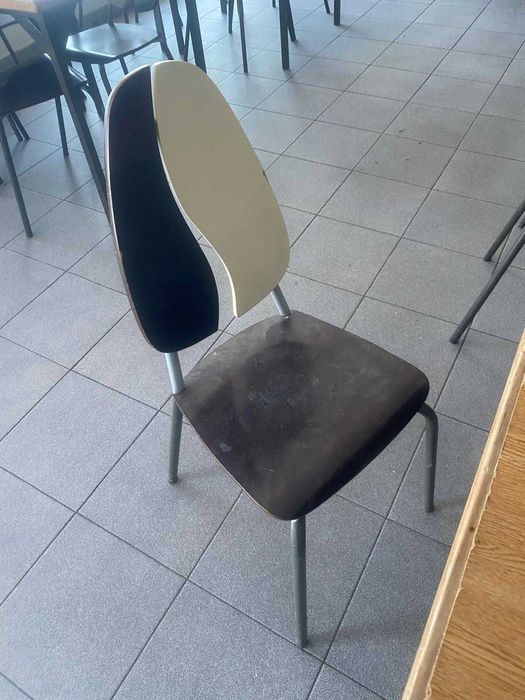 Mesas e Cadeiras de Restaurante Baratas - Aproveite antes que acabe