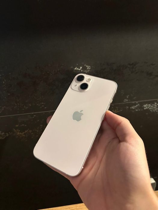 iPhone 13 Biały 92% Kondycji Baterii.