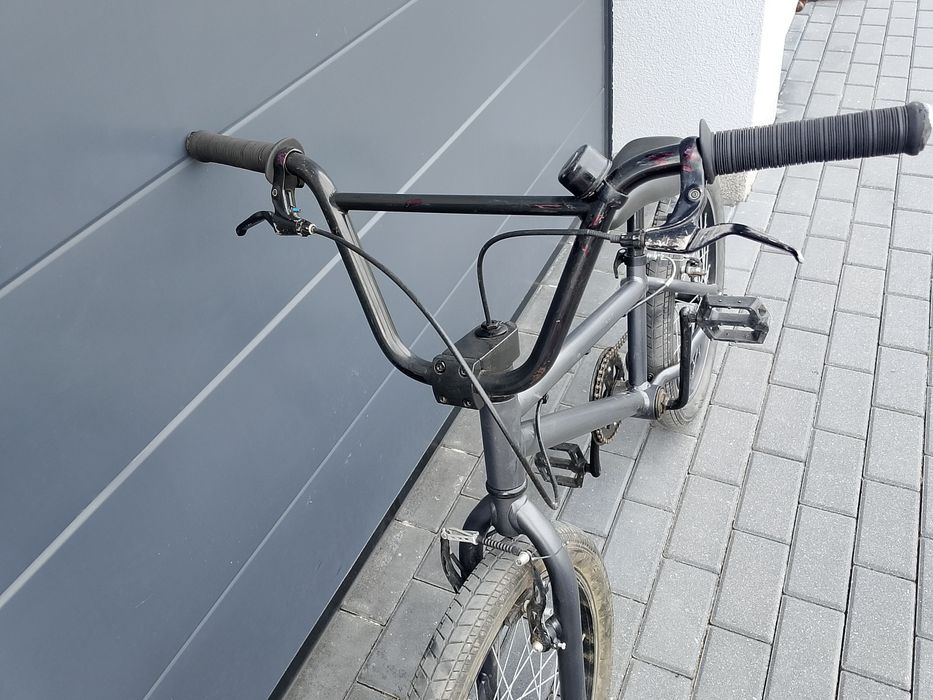 Rower BMX Wipe 500 kask gratis