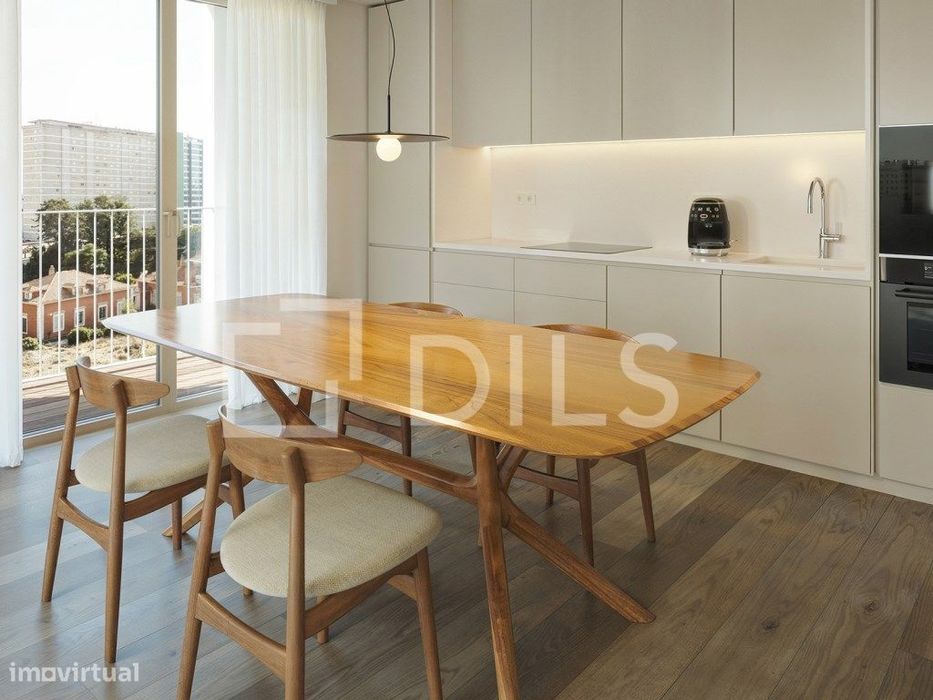 Apartamento T3 com varanda no novo empreendimento no campo Grande