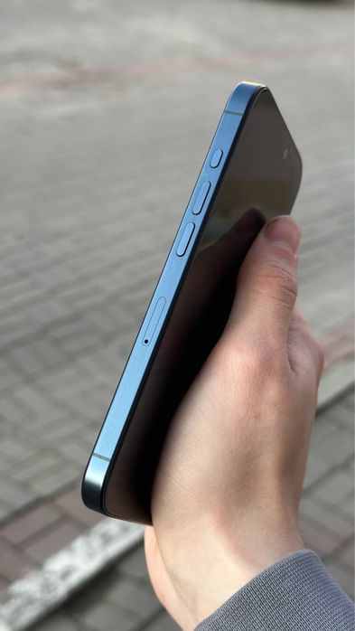iPhone 15 Pro 256 Blue