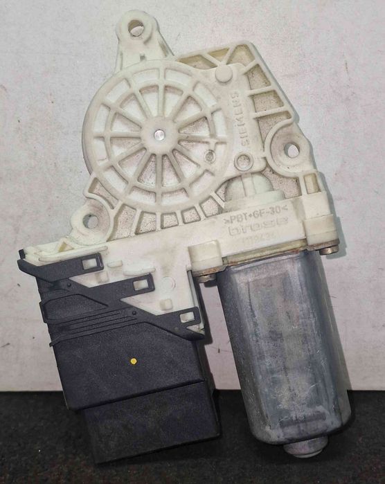 Elevador Vidros Trás Direito 9776-101438-203 - VW GOLF IV