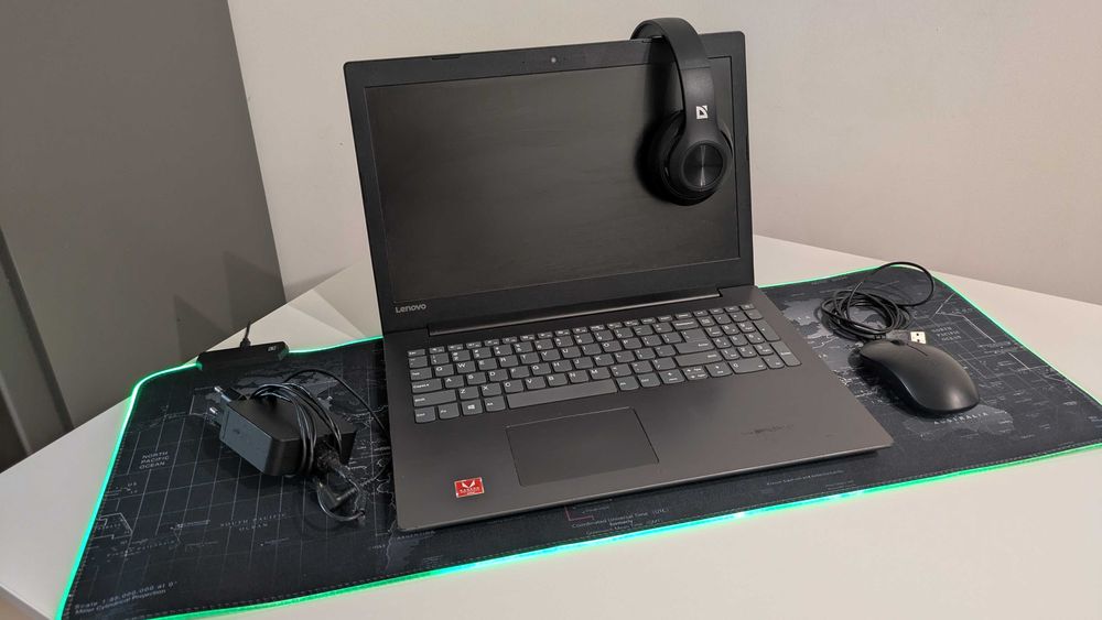 Laptop Lenovo z AMD Ryzen 7 – Wydajny, szybki i gotowy do pracy!