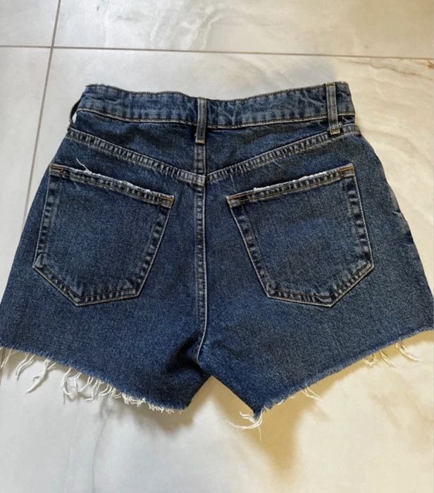 Spodenki jeansowe