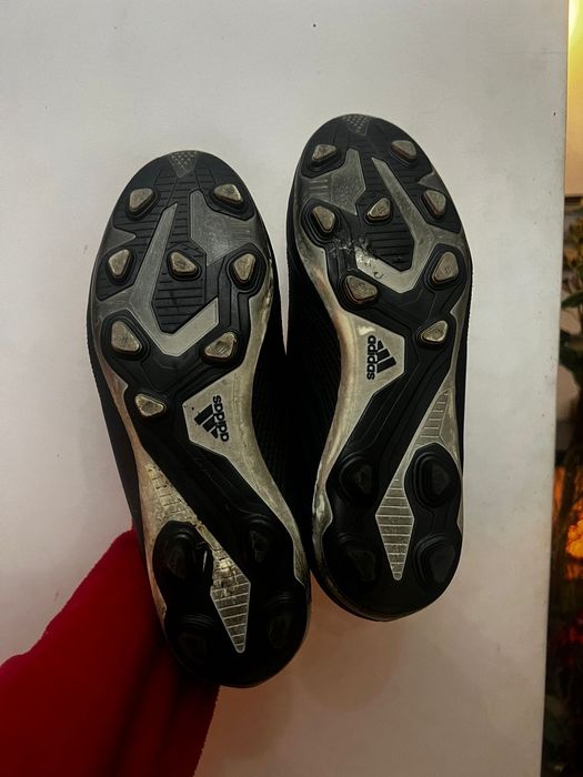 Par de chuteiras para criança