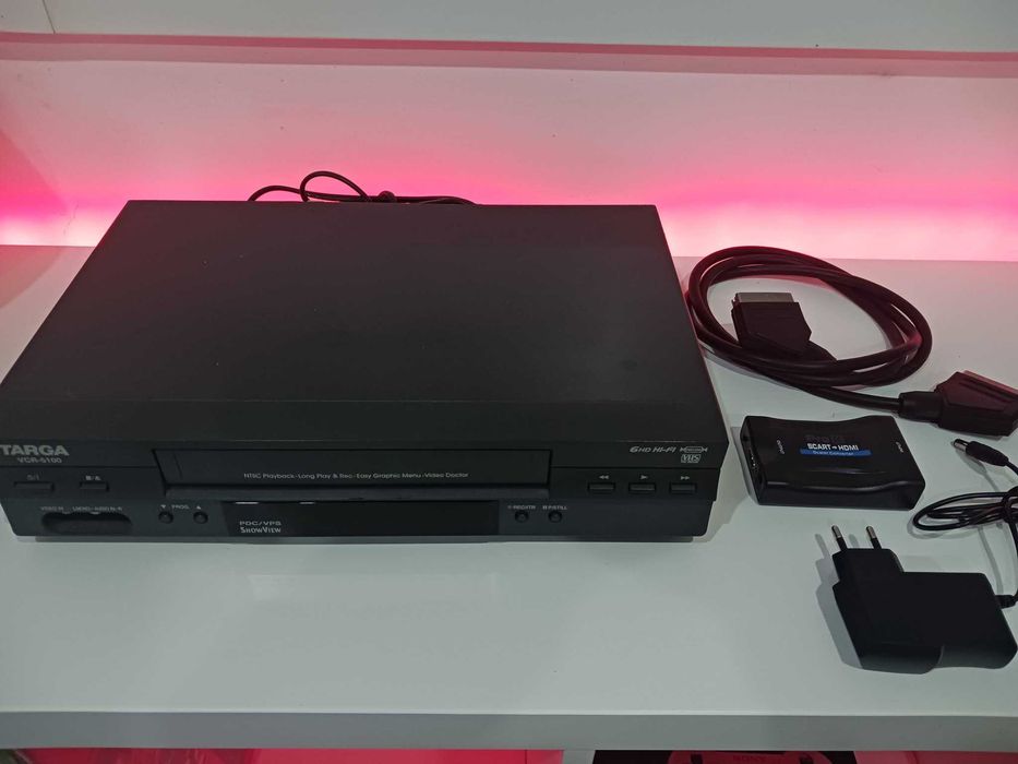 Leitor VHS com conversor SCART para HDMI e comando