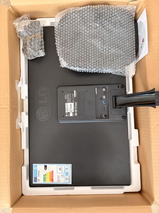 Monitor LG 21.5 cala LED Full HD