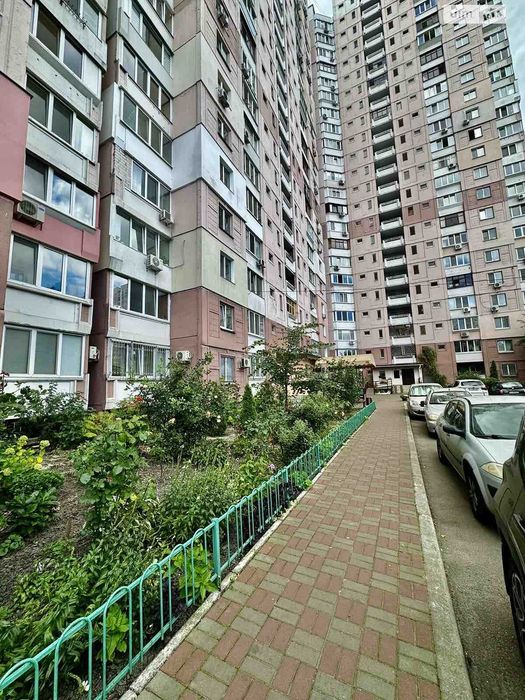 • 2к. кв. Пчілки 4 Позняки Осокорки