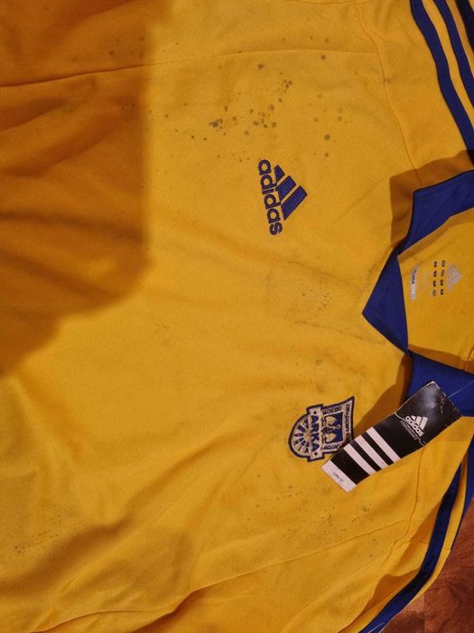 Arka Gdynia okazyjnie koszulka meczowa oryginalna, komplet 2 sztuk