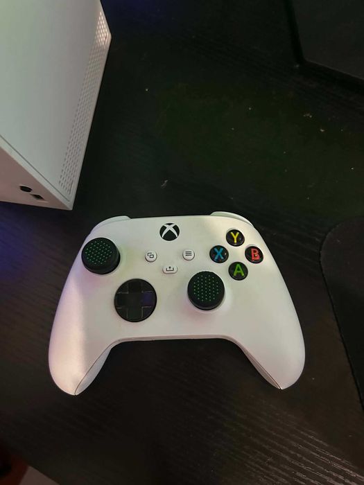 Xbox Series S 512GB + Comando