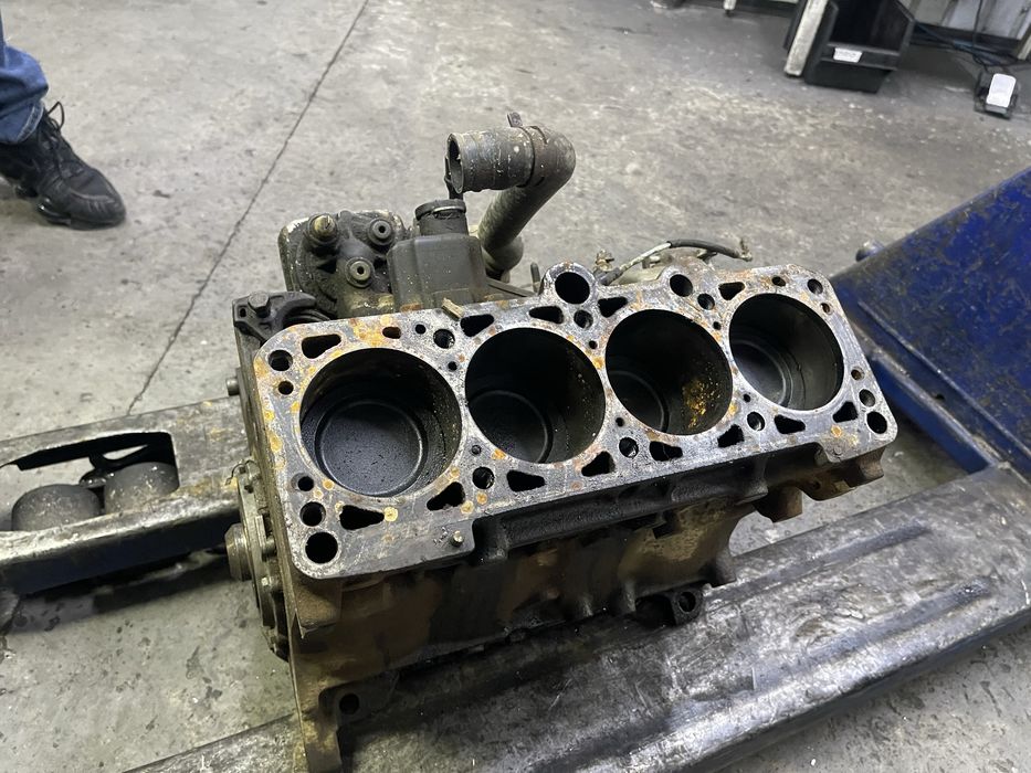 Мотор 2.0 бензин Пасат В3/B4 в гарному стані